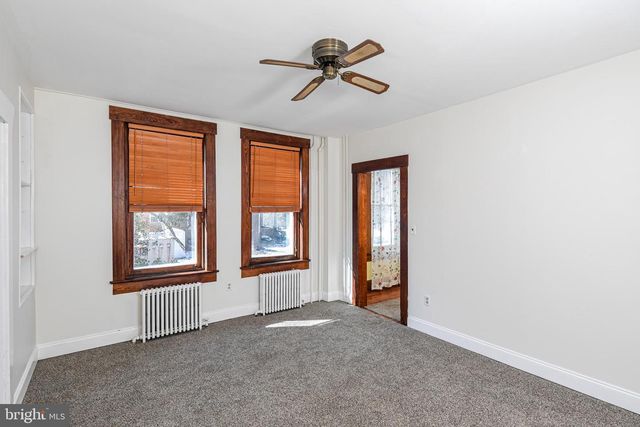 33 BREARLEY AVE, Lawrence Township, NJ 08648