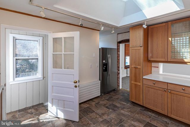 33 BREARLEY AVE, Lawrence Township, NJ 08648