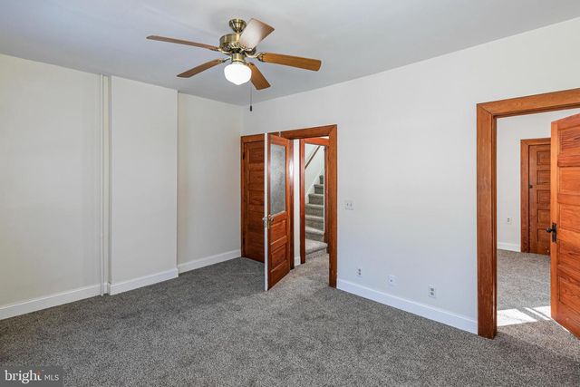 33 BREARLEY AVE, Lawrence Township, NJ 08648