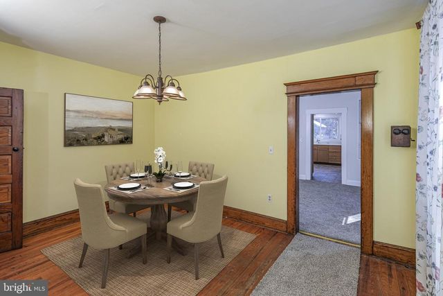 33 BREARLEY AVE, Lawrence Township, NJ 08648