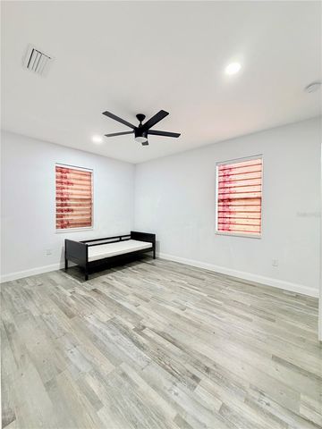 5160 70TH AVENUE N, Pinellas Park, FL 33781