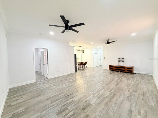 5160 70TH AVENUE N, Pinellas Park, FL 33781