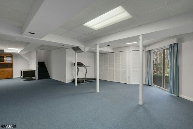 32 BERKELEY SQUARE, Watchung Boro, NJ 07922