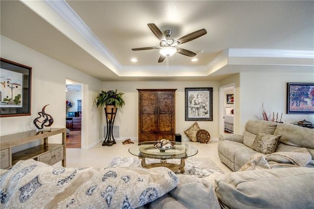 1584 Woodwind CT, Fort Myers, FL 33919