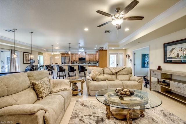 1584 Woodwind CT, Fort Myers, FL 33919