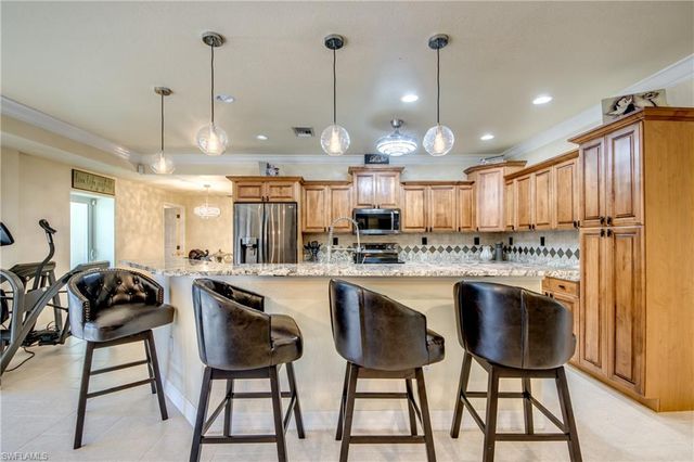 1584 Woodwind CT, Fort Myers, FL 33919