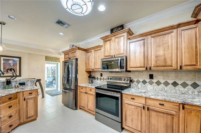 1584 Woodwind CT, Fort Myers, FL 33919