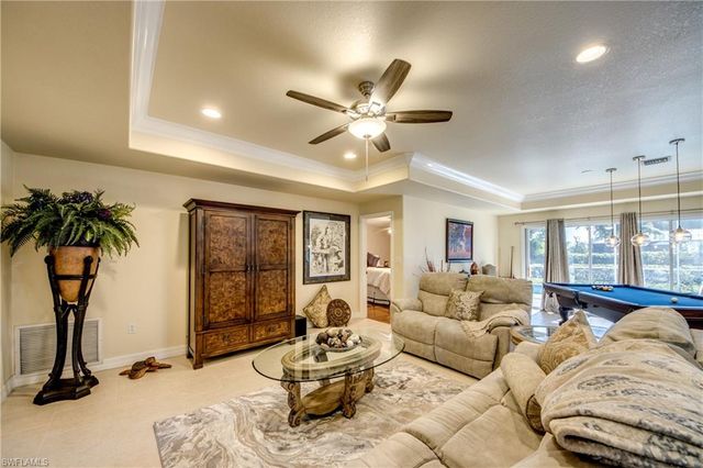 1584 Woodwind CT, Fort Myers, FL 33919