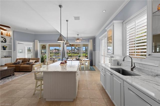 28335 Nautica LN, Bonita Springs, FL 34135