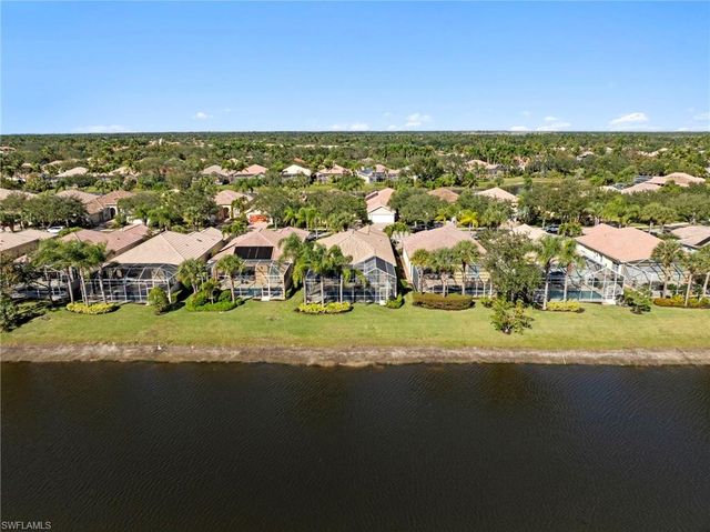 28335 Nautica LN, Bonita Springs, FL 34135