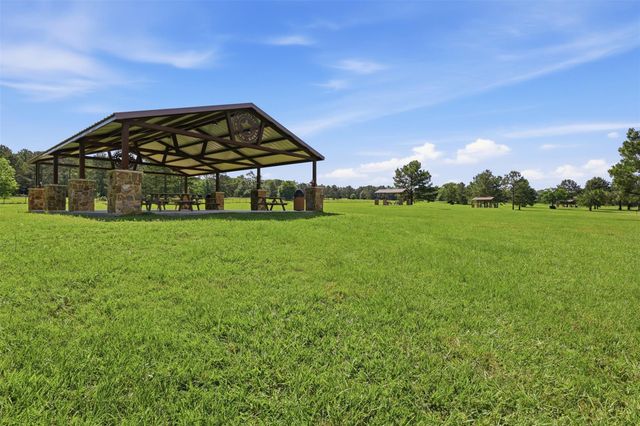 15779 Republic Ranch Road N, Willis, TX 77378