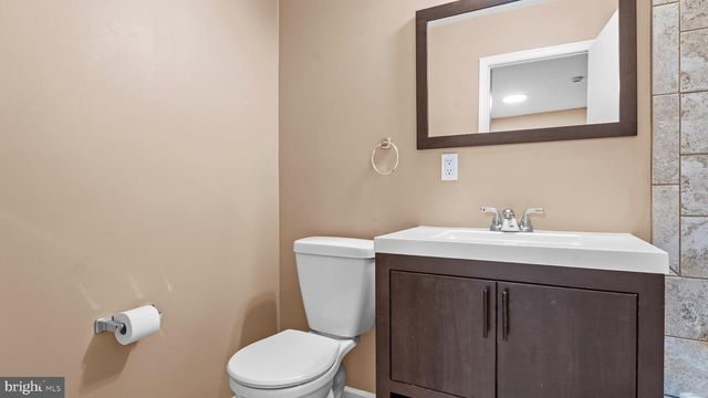 5431 YARMOUTH RD, Bensalem, PA 19020