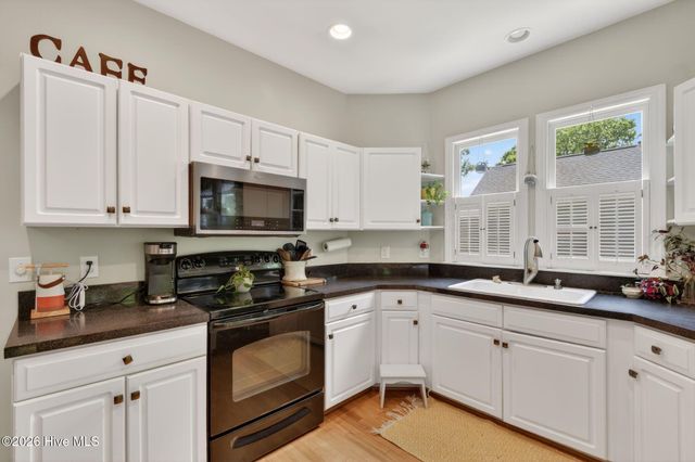 6509 Old Fort Road, Wilmington, NC 28411