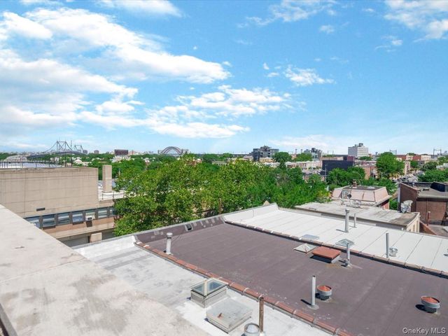 2519 35th Street 4C, Astoria, NY 11103