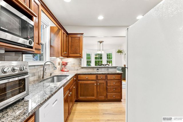 501 S 55 Street, Omaha, NE 68106