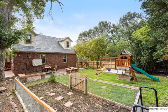 501 S 55 Street, Omaha, NE 68106