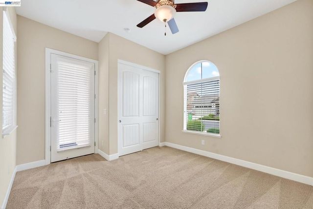 1973 Carogold Ln, Manteca, CA 95337