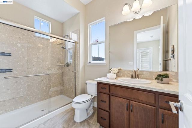 1973 Carogold Ln, Manteca, CA 95337