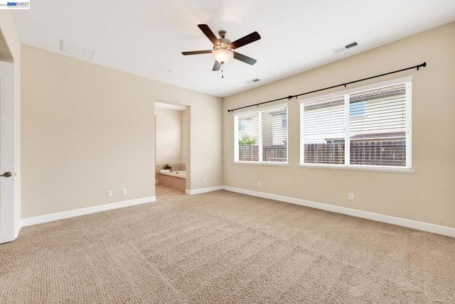 1973 Carogold Ln, Manteca, CA 95337