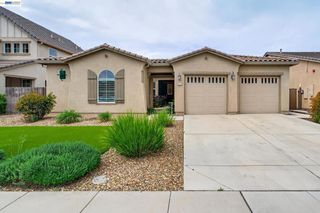 1973 Carogold Ln, Manteca, CA 95337