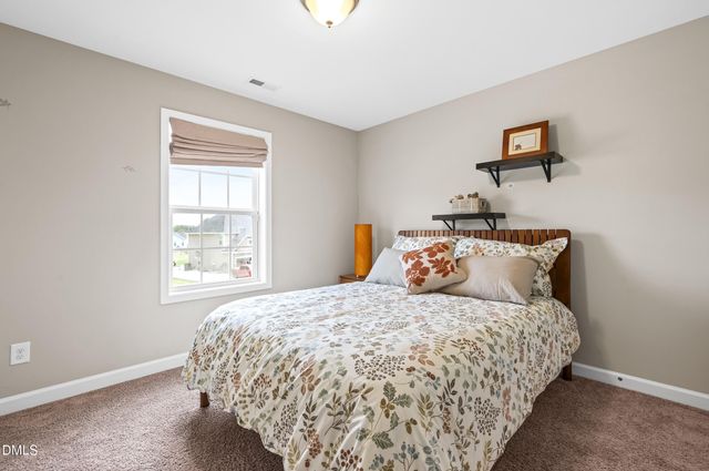 83 Sunbury Court, Zebulon, NC 27597