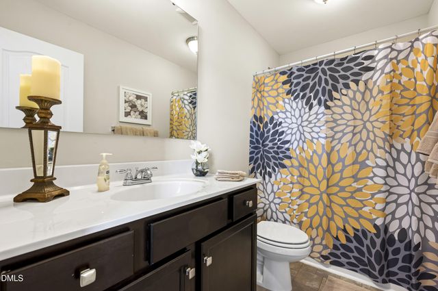 83 Sunbury Court, Zebulon, NC 27597