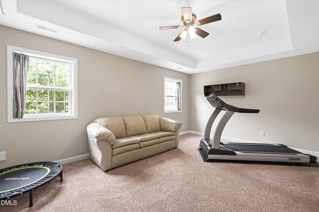 83 Sunbury Court, Zebulon, NC 27597