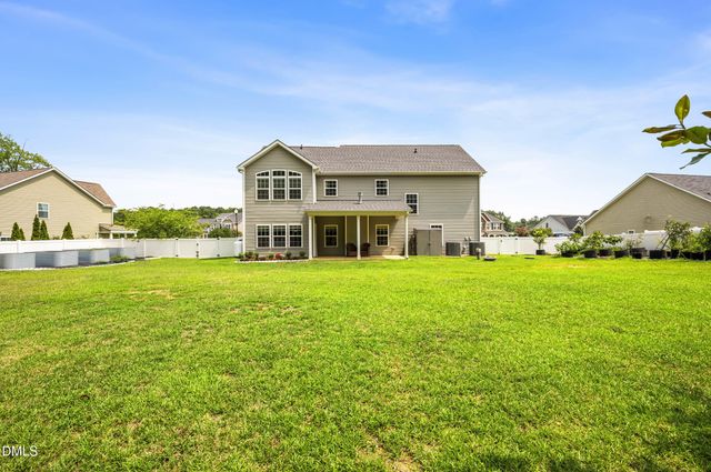 83 Sunbury Court, Zebulon, NC 27597