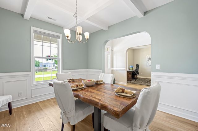 83 Sunbury Court, Zebulon, NC 27597