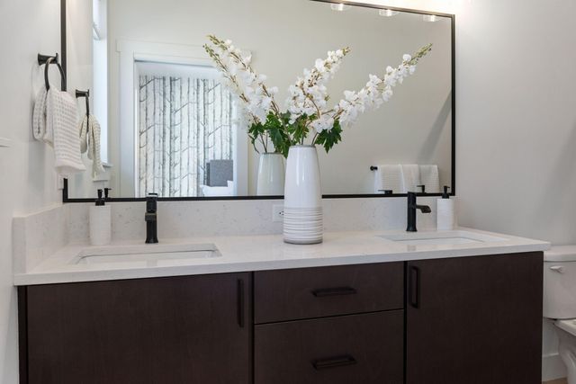 1035 W Linda Avenue Lot 38, Sisters, OR 97759