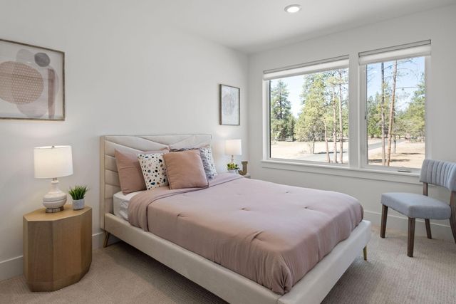 1035 W Linda Avenue Lot 38, Sisters, OR 97759