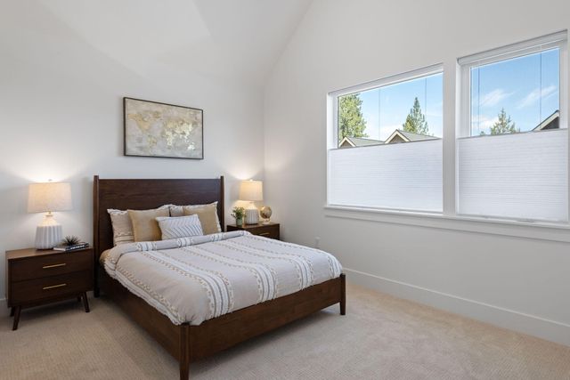 1035 W Linda Avenue Lot 38, Sisters, OR 97759