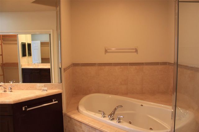 8743 THE ESPLANADE 22, Orlando, FL 32836