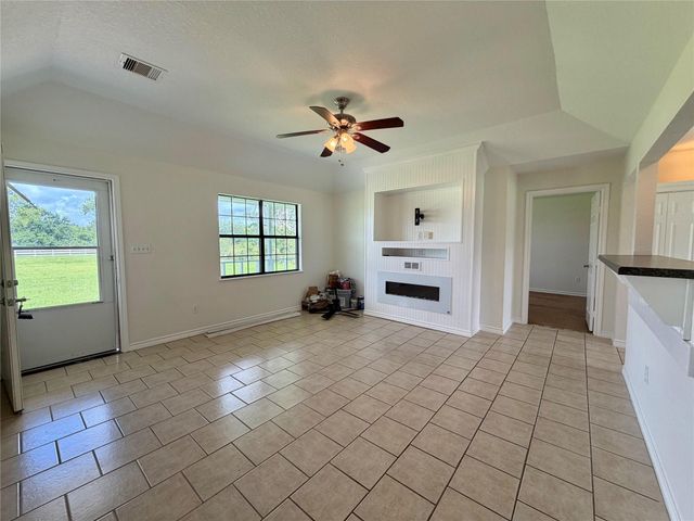 2148 County Road 654 Street, Brazoria, TX 77422