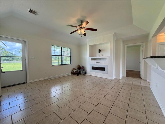 2148 County Road 654 Street, Brazoria, TX 77422