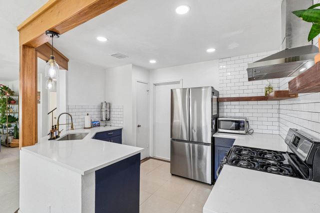 1101 Silverton CT, Austin, TX 78753