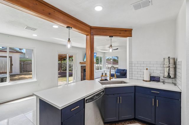 1101 Silverton CT, Austin, TX 78753