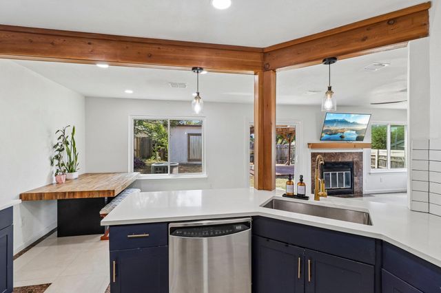 1101 Silverton CT, Austin, TX 78753