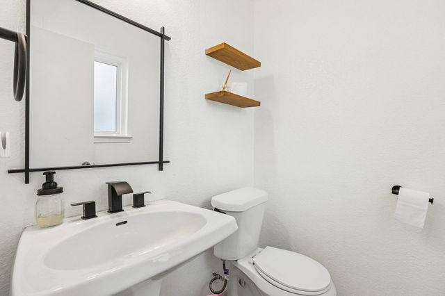 1101 Silverton CT, Austin, TX 78753