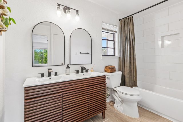 1101 Silverton CT, Austin, TX 78753