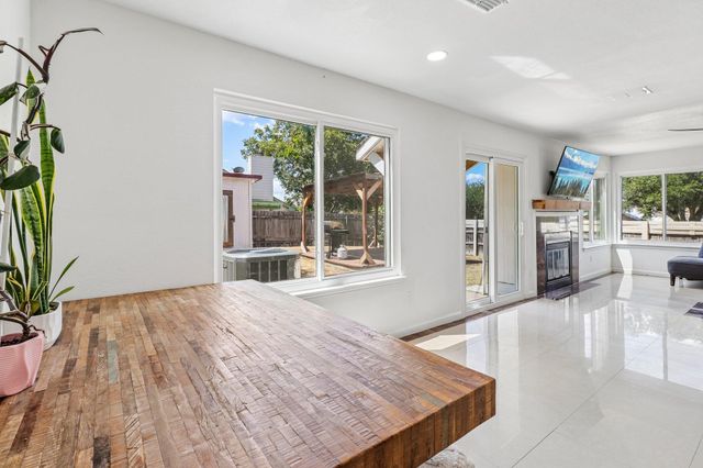 1101 Silverton CT, Austin, TX 78753