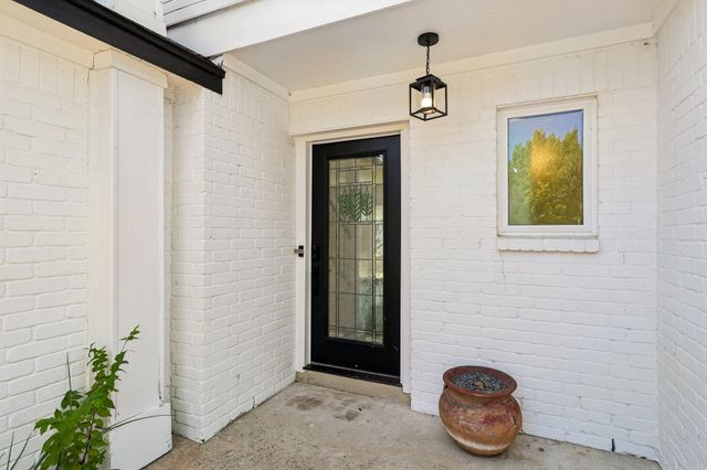 1101 Silverton CT, Austin, TX 78753