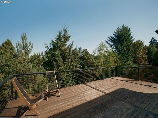 8512 Se CONSTANCE Dr, Happy Valley, OR 97086