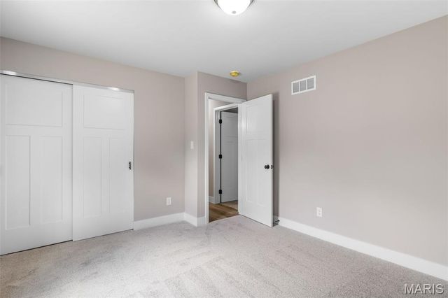 5669 Jeanmarie Drive, Hillsboro, MO 63050