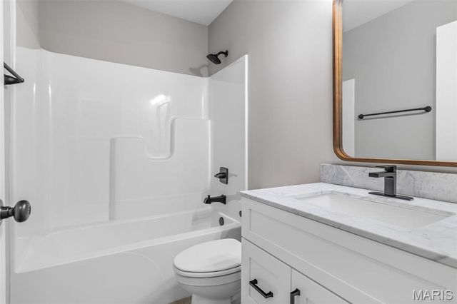 5669 Jeanmarie Drive, Hillsboro, MO 63050