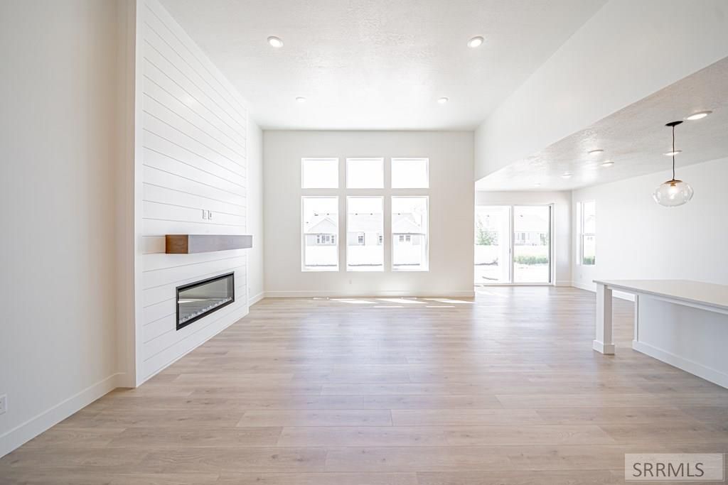 Image 11 of property listing at 400 Sage Lakes Blvd, Idaho Falls, ID 83401