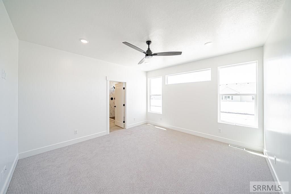 Image 35 of property listing at 400 Sage Lakes Blvd, Idaho Falls, ID 83401