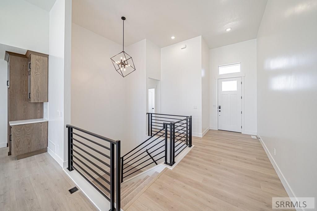 Image 8 of property listing at 400 Sage Lakes Blvd, Idaho Falls, ID 83401