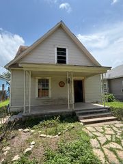 210 Chicago Blvd, San Antonio, TX 78210