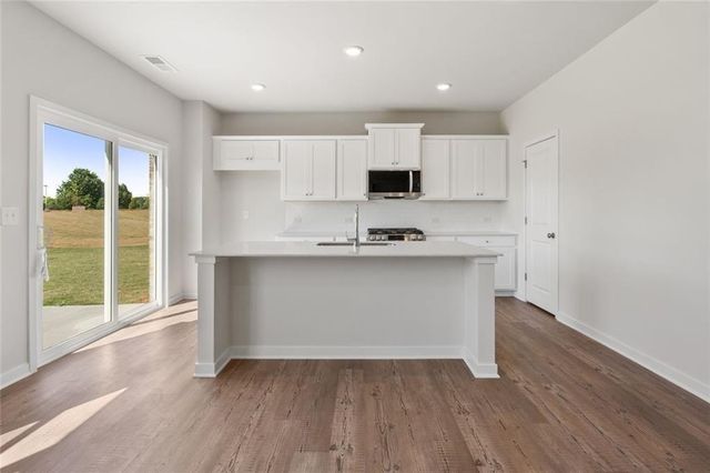 321 EARNSHAW Avenue, Mcdonough, GA 30253